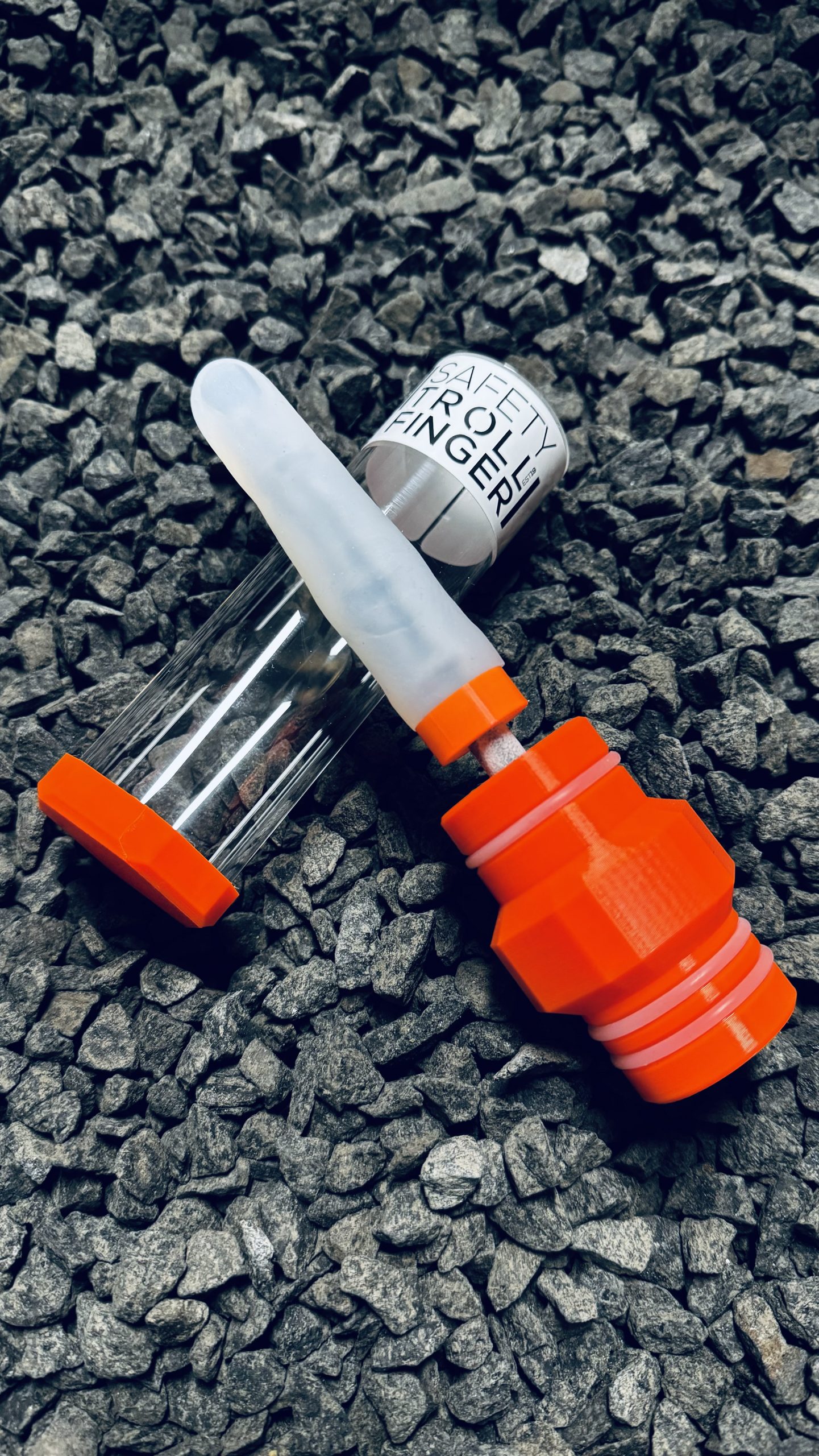 TROLLFINGER – Bild 2